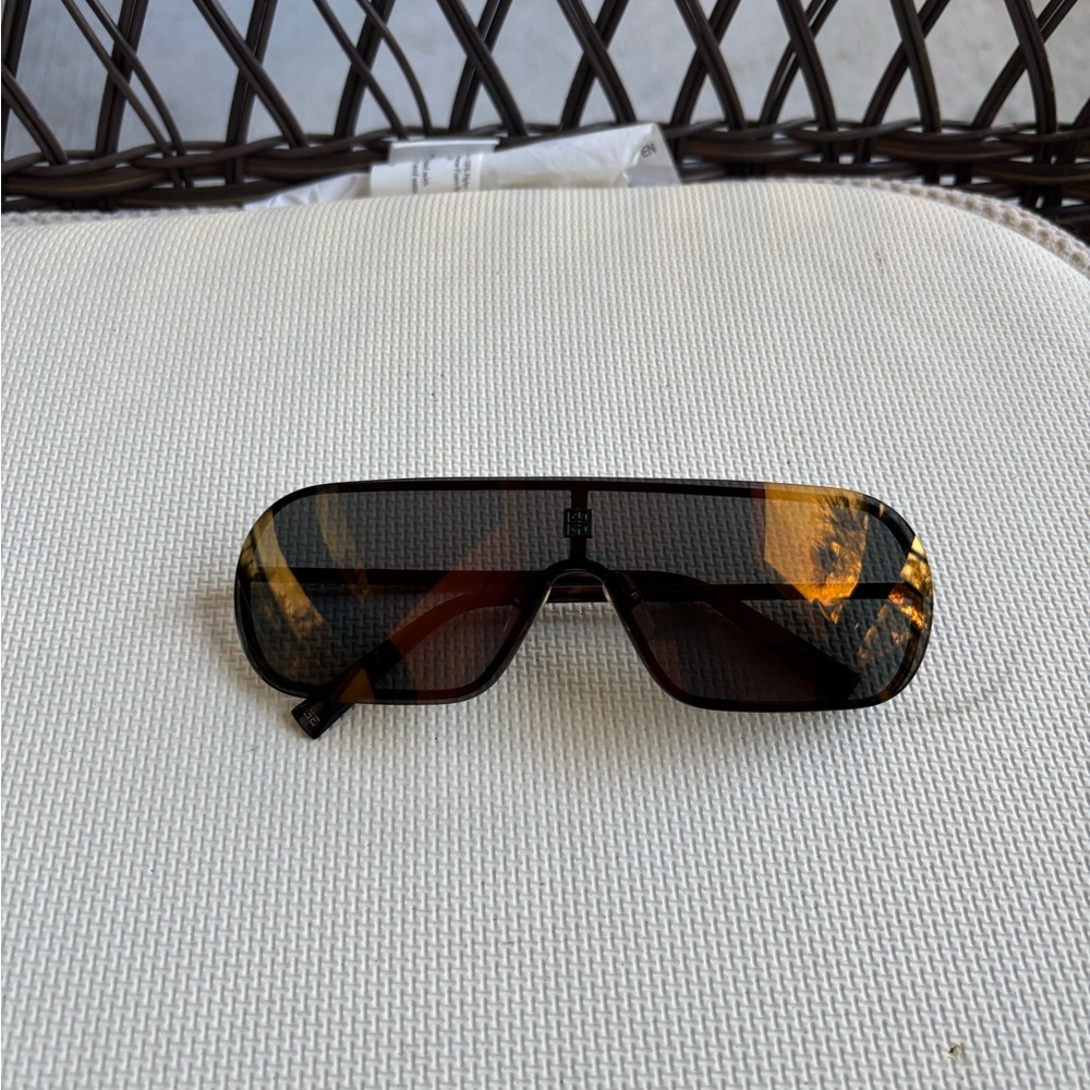 Givenchy Stylish Tortoiseshell Sunglasses